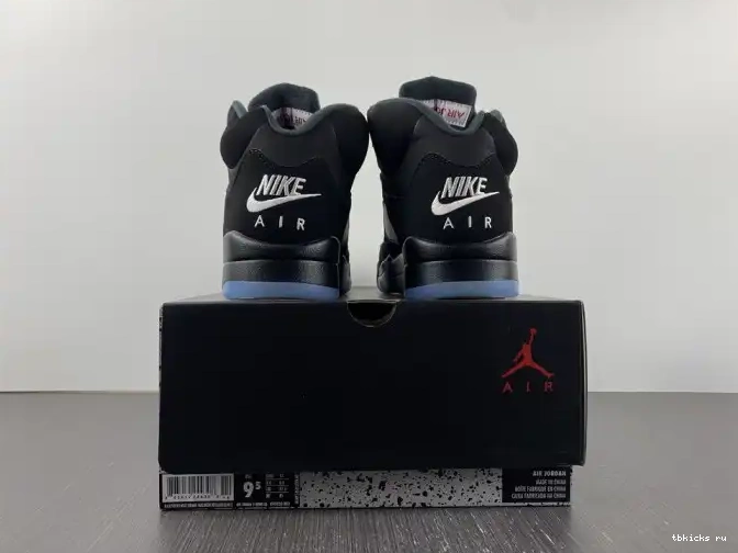 Reps TB Jordan Black Retro Metallic 845035-003 (2016) 5 0517